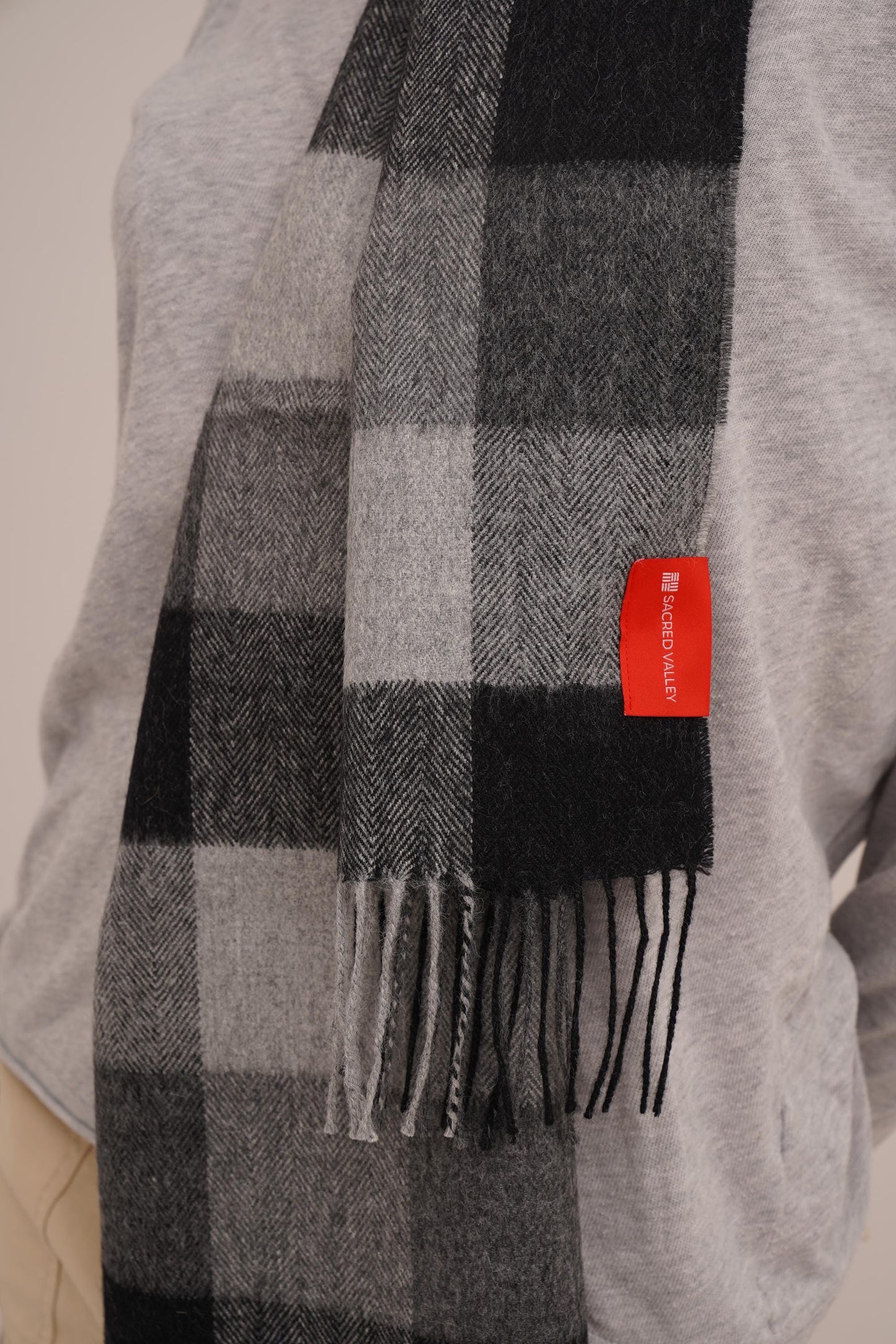 Check Scarf in 100% Royal Alpaca wool