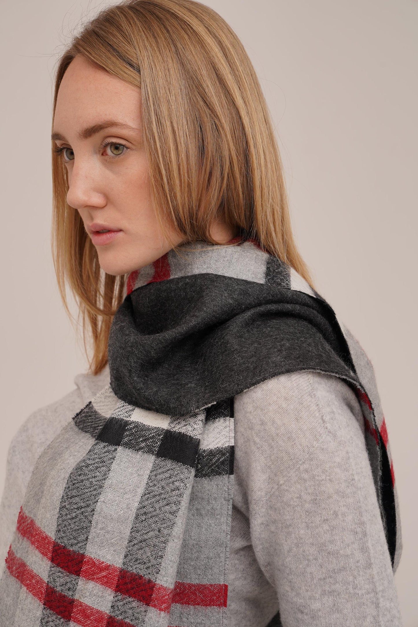 Double Facet Gray Scarf in 100% Royal Alpaca Wool